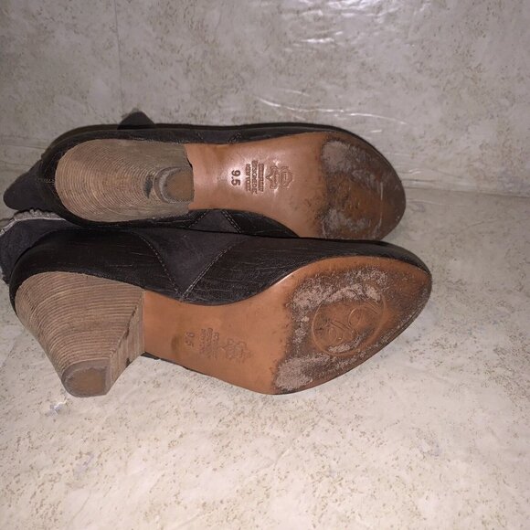 Matt Bernson Minx Brown Fold Over Faux Fur Zipper Ankle Heeled Booties Size 9.5 - Picture 8 of 9